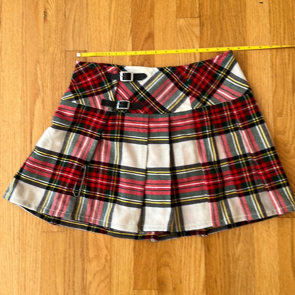 Pleated acrylic wool wrap skirt